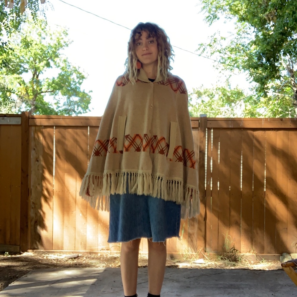 Meet your Posher, Bayley